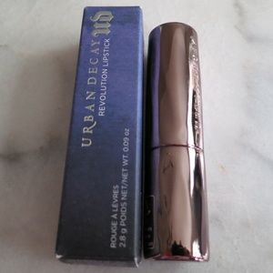 BNIB Urban Decay Vice Lipstick - Jilted